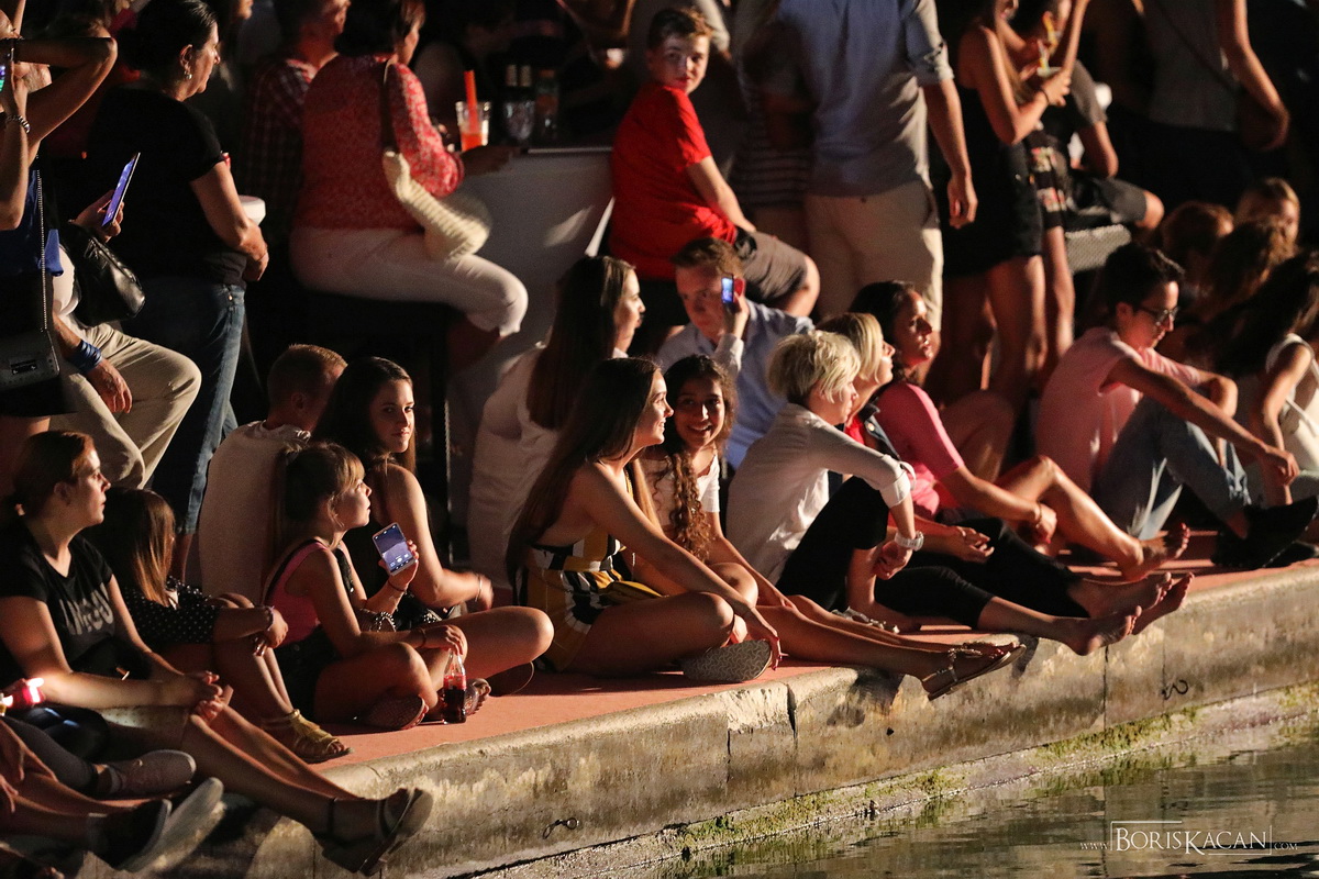 Severina oduševila nastupom na bazenu Ilirije u Biogradu na Moru