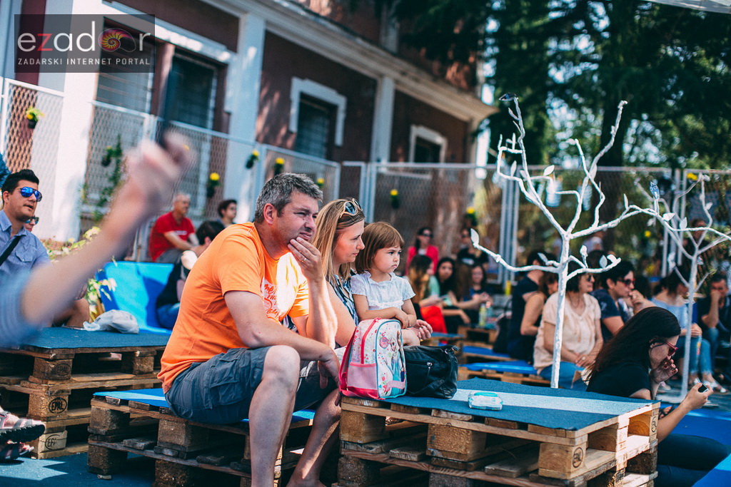 KvartArt: Jutro uz “Libretiće” i pripremanje staklenki sreće KvartArt: Jutro uz “Libretiće” i pripremanje staklenki sreće