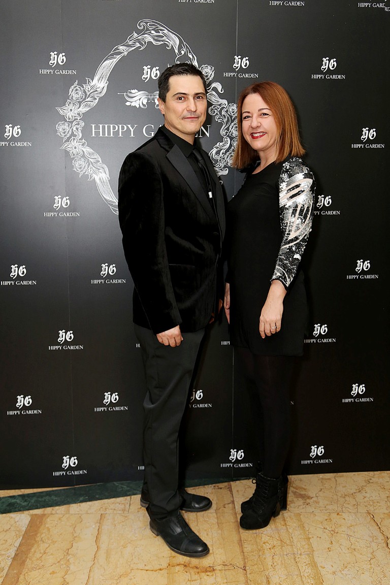 Modni spektakl Hippy Gardena