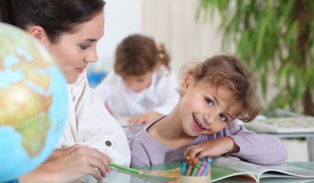 Pomoćnik u nastavi, učitelj, škola, nastava, foto: 24sata