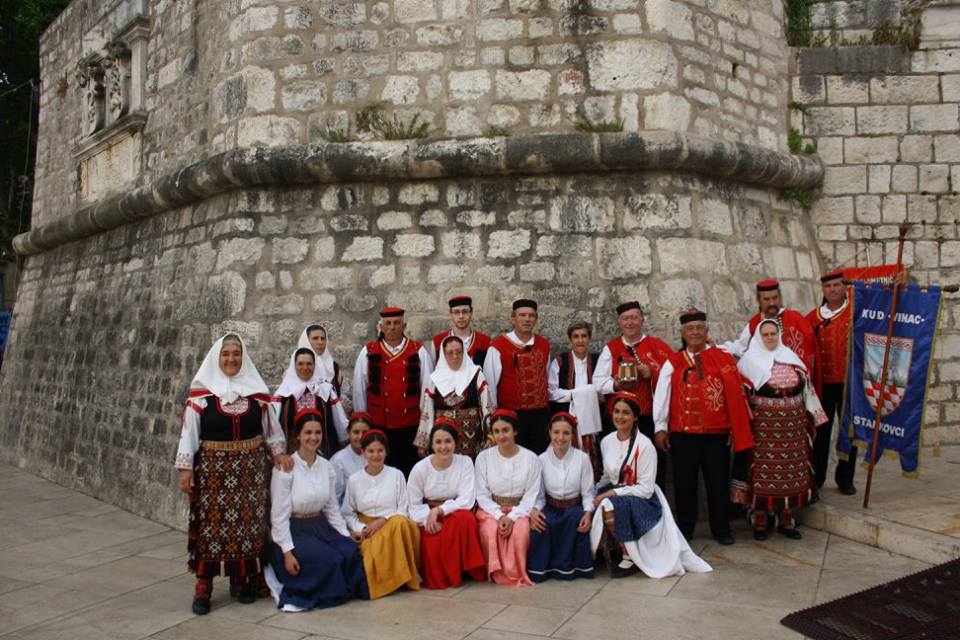smotra folklora; etno dani