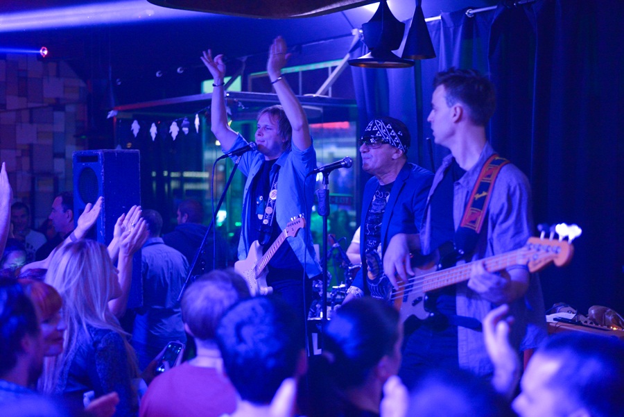 Jura Stublić & Film u Maraschino baru ; foto Iva Perinčić Jura Stublić & Film u Maraschino baru ; foto Iva Perinčić