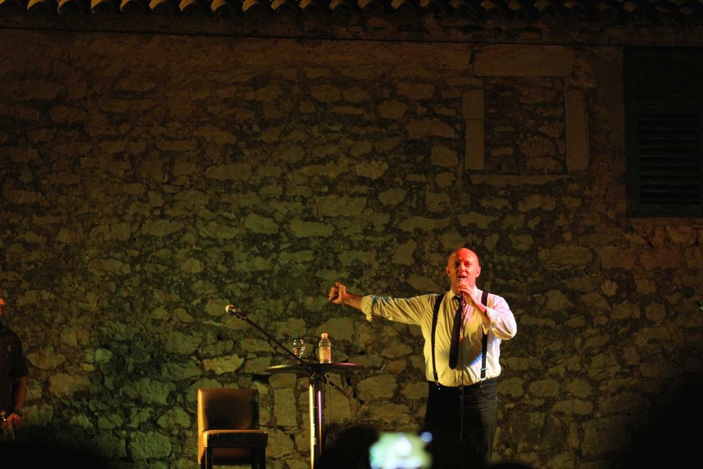 Željko Pervan i društvo nasmijali Bibinjce do suza