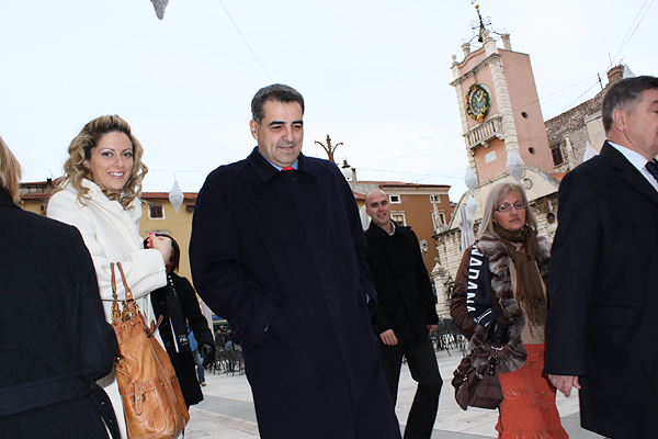 Image 1033333 (auto) Image 1033333 (auto)