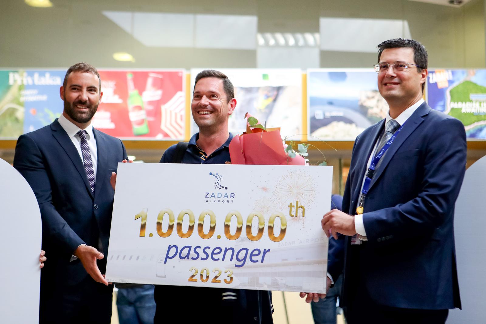 Milijunti putnik sletio u Zračnu luku Zadar