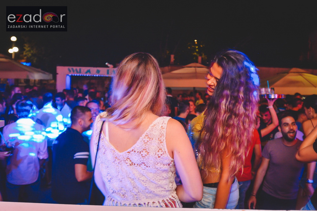 Saturday Night with DJ Dizzy @ Svarog Bar