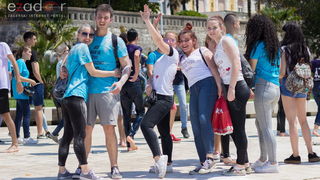 Ludijada zadarskih maturanata na Pozdravu suncu i Morskim orguljama