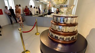 U Turističko informativnom centru predstavljen trofej Davis Cupa U Turističko informativnom centru predstavljen trofej Davis Cupa