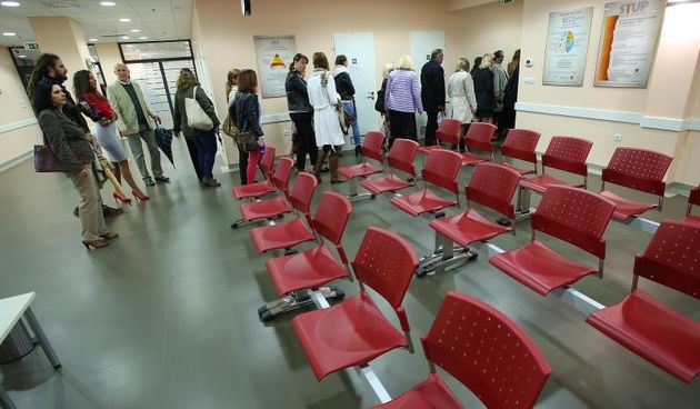 Otvoren novoizgradjeni zamjenski objekt Odjela VI u Psihijatrijskoj bolnici Sveti Ivan u Jankomiru. U zgradi bolnickog Odjela VI nalazi se hitni prijam, dnevna bolnica za alkoholizam i dnevna bolnica za ovisnost o kockanju.