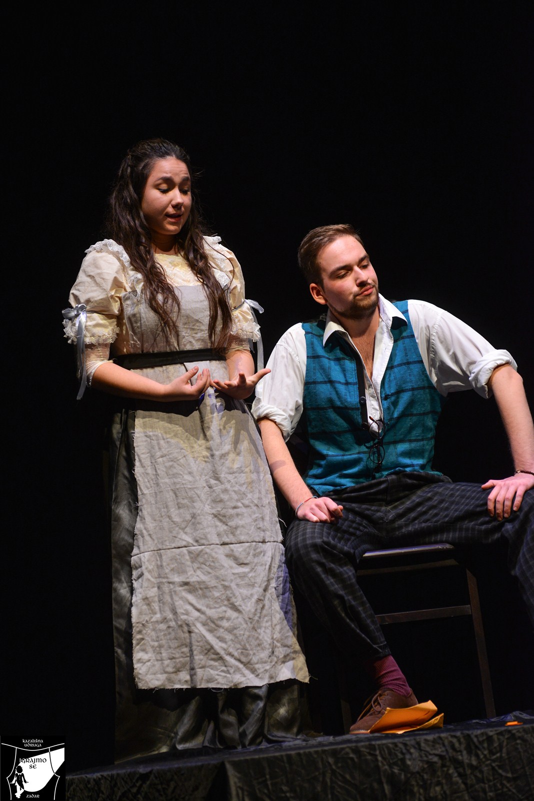 Kazališna udruga “Igrajmo se”: Predstava “Godišnja doba”