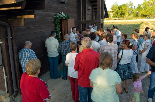 Privlaka: Procesija i Sveta misa, 13. lipnja 2009. Privlaka: Procesija i Sveta misa, 13. lipnja 2009.