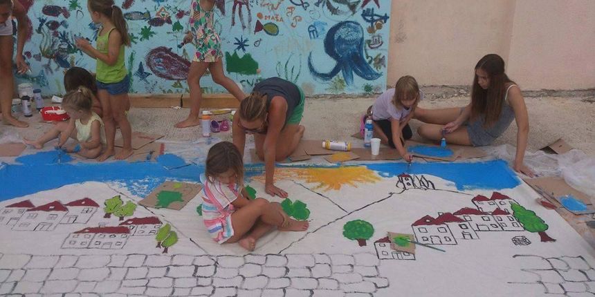 “Priča sa škoja” i sinkronizirane plivačice uz okus i slovo baštine “Priča sa škoja” i sinkronizirane plivačice uz okus i slovo baštine