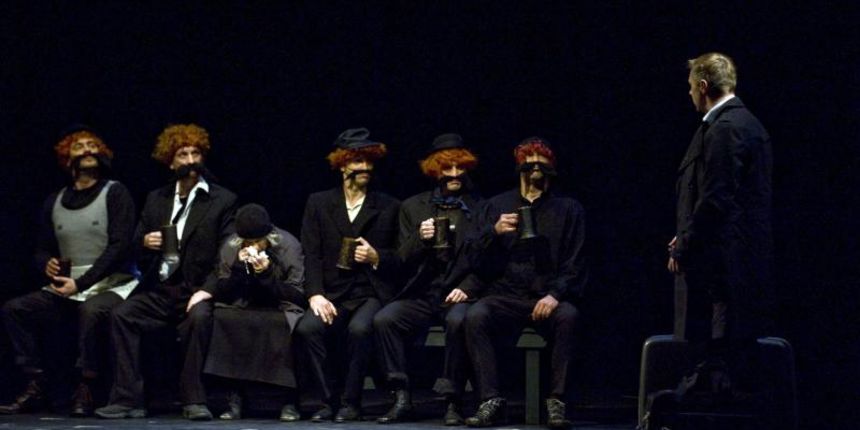 08.11.2013., Zagreb – Premijera predstave Osmi povjerenik, po romanu Renata Baretica, u reziji Sase Anocica. Photo: Daniel Kasap/PIXSELL 08.11.2013., Zagreb – Premijera predstave Osmi povjerenik, po romanu Renata Baretica, u reziji Sase Anocica. Photo: Daniel Kasap/PIXSELL