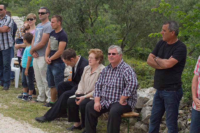 Svečana misa na Petrini i blagoslov bibinjskog polja Svečana misa na Petrini i blagoslov bibinjskog polja