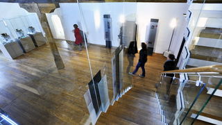 Desinic, 131111.
Otvorenje dvora Veliki tabor nakon restauratorskih radova. Izmedju ostalih, na otvorenju su prisustvovali i ministar kulture Jasen Mesic, te potpredsjednik Hrvatskog sabora Ivan Jarnjak.
Foto: Boris Kovacev / CROPIX Desinic, 131111.
Otvorenje dvora Veliki tabor nakon restauratorskih radova. Izmedju ostalih, na otvorenju su prisustvovali i ministar kulture Jasen Mesic, te potpredsjednik Hrvatskog sabora Ivan Jarnjak.
Foto: Boris Kovacev / CROPIX