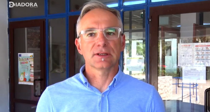 Dražen Adžić, ravnatelj OŠ Š.K. Benje Dražen Adžić, ravnatelj OŠ Š.K. Benje