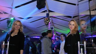 Vikend u Ledani Lounge & Baru: Red Hot Friday Night i Saturday White Fever. Vikend u Ledani Lounge & Baru: Red Hot Friday Night i Saturday White Fever.