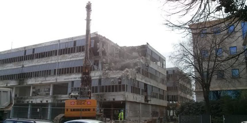 Rušenje zgrade Borisa Kidriča, Foto: SHZ Zadar Rušenje zgrade Borisa Kidriča, Foto: SHZ Zadar