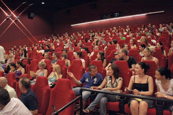 Dali bar: Party u povodu predpremijere filma Bruno