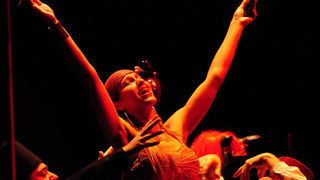 Zadar, 11.04.2013. snimio: Nenad Marčev
dramska pretplata
GRADSKO KAZALIŠTE MLADIH SPLIT
Redatelj: Ivan Leo Lemo
Krčma, alkar, duga
po motivima pripovjedaka Dinka Šimunovića
igraju: Ana Gruica, Belmondo Miliša, Slavko Sobin,
Ivo Perkušić, Zadar, 11.04.2013. snimio: Nenad Marčev
dramska pretplata
GRADSKO KAZALIŠTE MLADIH SPLIT
Redatelj: Ivan Leo Lemo
Krčma, alkar, duga
po motivima pripovjedaka Dinka Šimunovića
igraju: Ana Gruica, Belmondo Miliša, Slavko Sobin,
Ivo Perkušić,