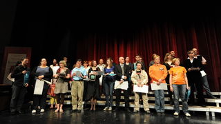 Zadar, 190512.
U Zadru se u protekla tri dana odrzavalo natjecanje zborova. Veceras se u HNK Zadar odrzala dodjela nagrada zlatni, srebrni i broncani Cikin krizic, te diplome, nakon cega je slijedilo kratko natjecanje za Grand prix (nagrada Grada Zadra u
