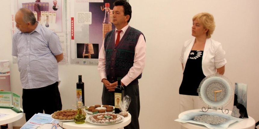 Muzej antičkog stakla Muzej antičkog stakla