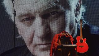 KD Lisinski: Prijatelji i Kemo – Hiljade pahulja bijelih KD Lisinski: Prijatelji i Kemo – Hiljade pahulja bijelih