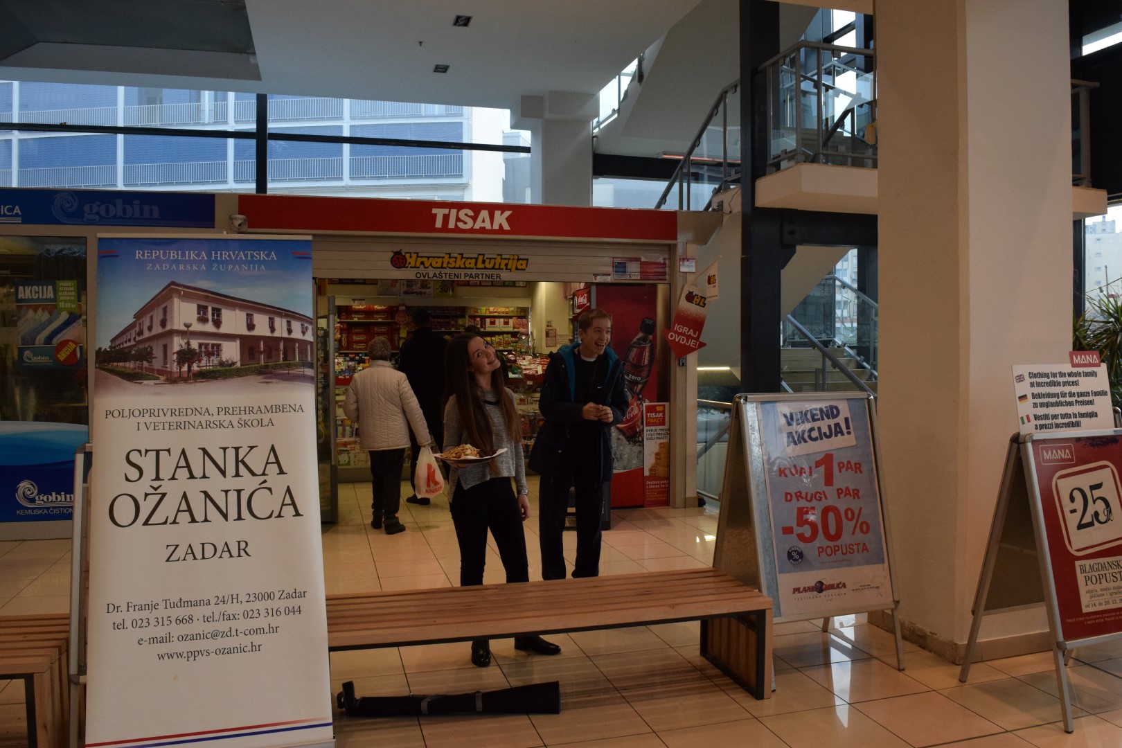 Učenici PPV Stanka Ožanića promovirali zdravu hranu u trgovini Bio svijet