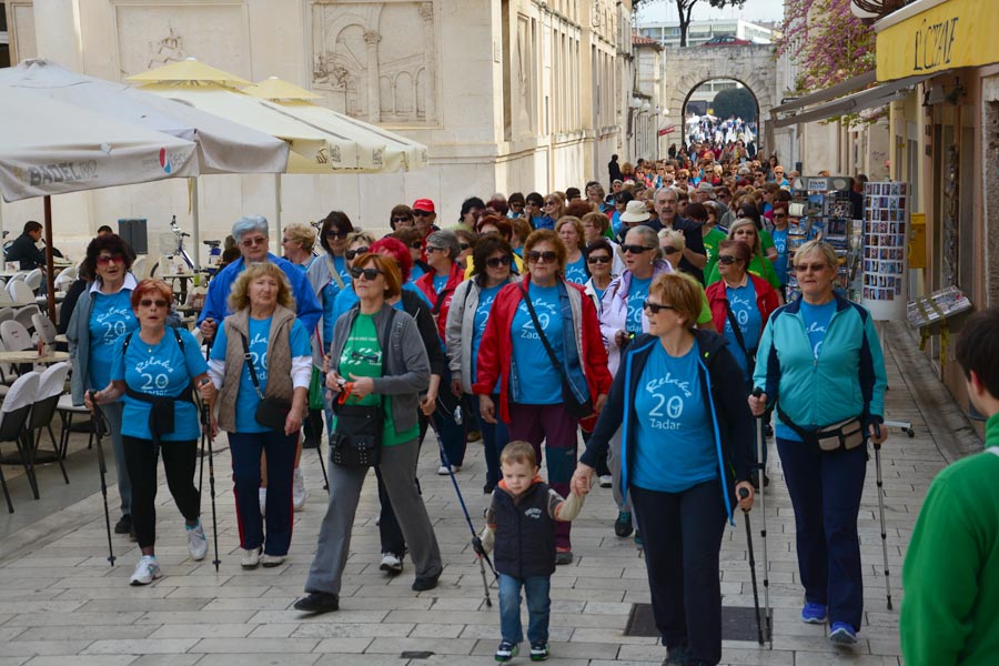 “Relaksice” u akciji “1000 koraka kroz 1000 ulica”, foto: Iva Perinčić “Relaksice” u akciji “1000 koraka kroz 1000 ulica”, foto: Iva Perinčić