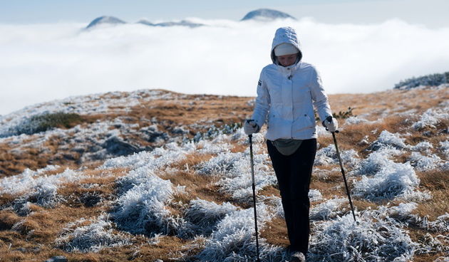 Paklenica, Juzni Velebit, Zadar, 171112
Izlet u NP Paklenica, dio juznog Velebita u trokutu Veliko rujno – skloniste na Strugama – Vaganski vrh.
Na fotografiji: detalj s izleta; setnja po Vaganskom vrhu
Foto: Luka Gerlanc / CROPIX