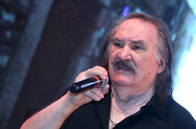 U povodu 950 godina prvog spomena grada Šibenika, blagdana sv. Mihovila i Dana grada održan je veliki koncert legendarnog Mate Miše Kovača. Photo: Duško Jaramaz/PIXSELL U povodu 950 godina prvog spomena grada Šibenika, blagdana sv. Mihovila i Dana grada održan je veliki koncert legendarnog Mate Miše Kovača. Photo: Duško Jaramaz/PIXSELL