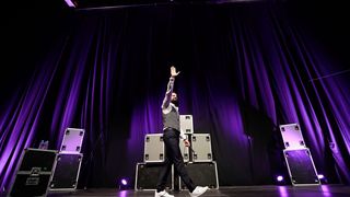 Stand up comedy večer: Ivan Šarić u Domu sportova Stand up comedy večer: Ivan Šarić u Domu sportova