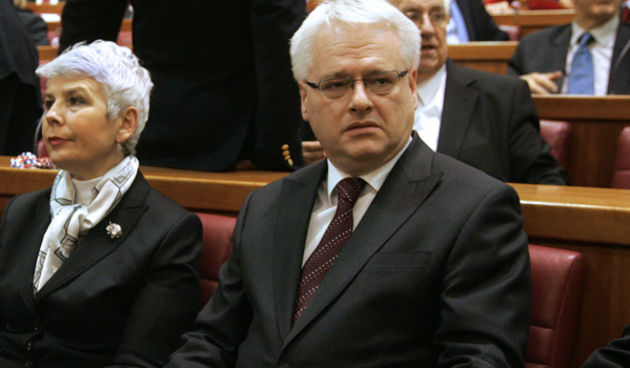 Zagreb, 101210. 
Trg Sv. Marka 6, Hrvatski Sabor.
Svecana akademija u povodu 20. obljetnice donosenja Ustava RH i 60. obljetnice potpisivanje Konvencije za zastitu ljudskih prava. 
Na slici: Branko Hrvatin Predsjednik Vrhovnog suda, premijerka Jadranka Ko