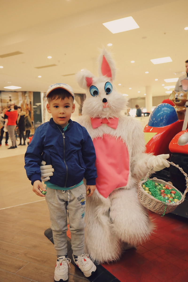 Uskrsni zeko u Supernova centru