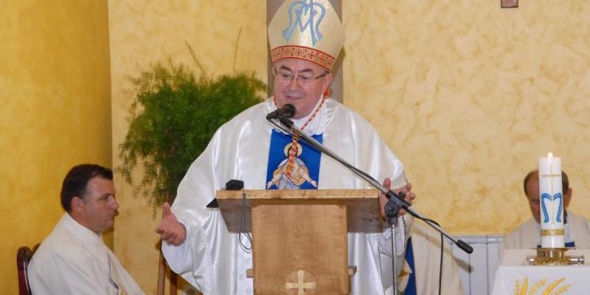 Kardinal Vinko Puljic predvodio Svetu misu u Slavonskom Brodu na hodocasnickom danu Gospi Brze Pomoci. Photo: Ivica Galovic/PIXSELL Kardinal Vinko Puljic predvodio Svetu misu u Slavonskom Brodu na hodocasnickom danu Gospi Brze Pomoci. Photo: Ivica Galovic/PIXSELL