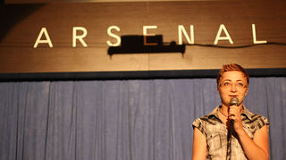 Arsenal : Večer stand up komedije (Saša Čuka)