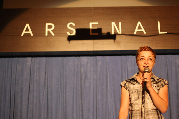 Arsenal : Večer stand up komedije (Saša Čuka)