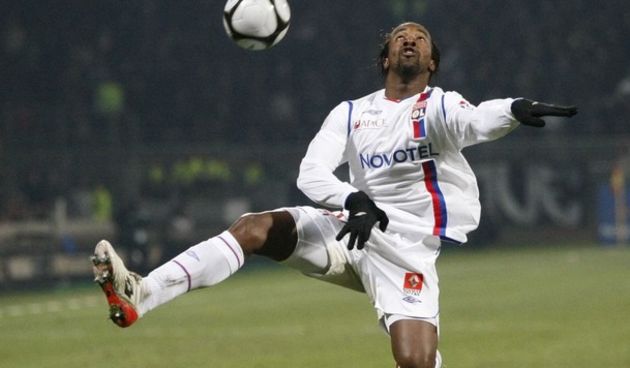 Sidney Govou (Reuters)