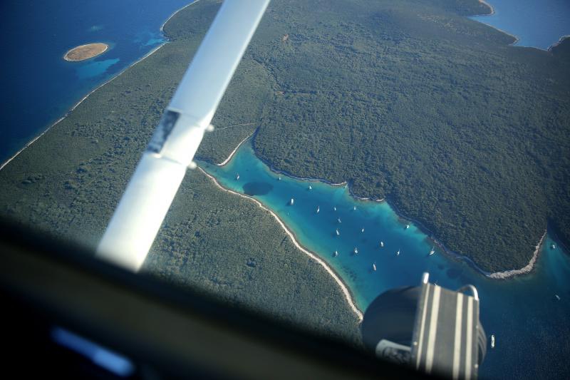 01.08.2013., Zadar – Fotografije panoramskog leta od Zadra do Medulina. Photo: Filip Brala/PIXSELL Autor  Filip Brala/PIXSELL KLJUČNE RIJEČI  let, panorama, grad Zadar, zracni snimak, Jadran, arhipelag, more, avion