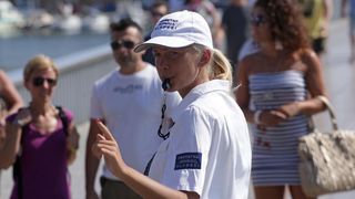 18.07.2013., Zadar – Prometna jedinica mladezi, mladi zadarski bobiji kako im tepaju gradjani uvelike pridonose olaksanom kretanju automobila kroz grad. Bez njih vecina raskrizja te ulice blize centru grada bile bi zagusene zbog prometnih cepova. Velika 18.07.2013., Zadar – Prometna jedinica mladezi, mladi zadarski bobiji kako im tepaju gradjani uvelike pridonose olaksanom kretanju automobila kroz grad. Bez njih vecina raskrizja te ulice blize centru grada bile bi zagusene zbog prometnih cepova. Velika