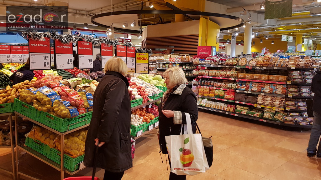 Otvorena obnovljena trgovina SPAR u centru Supernova Zadar