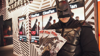 Pogledajte kako je sinoć Zagreb postao Gotham City Pogledajte kako je sinoć Zagreb postao Gotham City