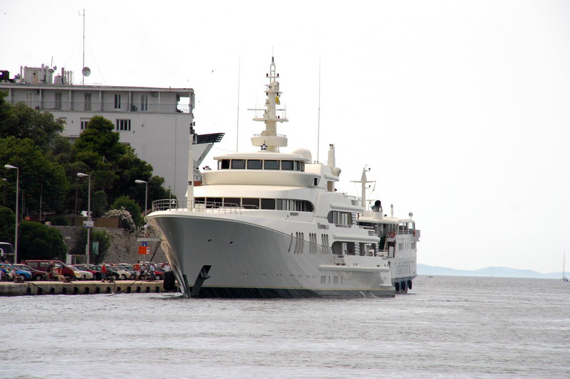 Image 1206489 (auto)