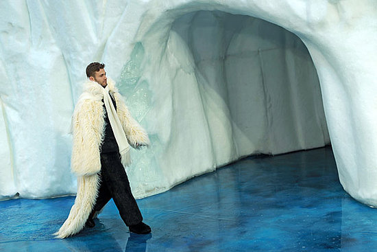 Paris Fashion Week: Chanel jesen 2010 (Coutorture.com)