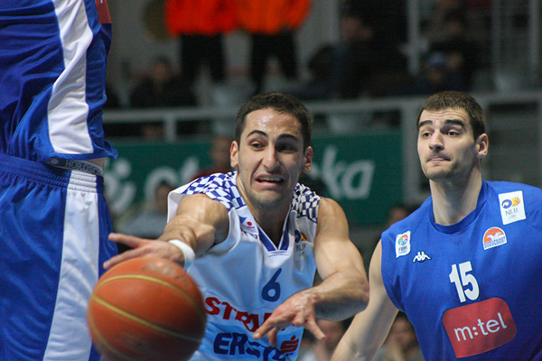 KK Zadar – KK Budućnost ( Foto : Saša Čuka ) KK Zadar – KK Budućnost ( Foto : Saša Čuka )