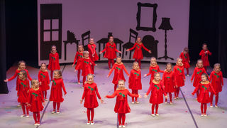 HNK Zadar: Predstava plesne udruge Gesta – “Odgojooj”