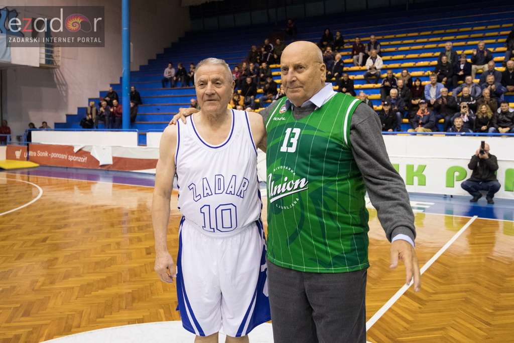 Fešta u povodu 80. rođendana Pina Giergie: Vetarani KK Zadar – Veterani KK Olimpija Fešta u povodu 80. rođendana Pina Giergie: Vetarani KK Zadar – Veterani KK Olimpija