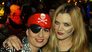 Virski karneval & maškare: Plesna maškarana fešta uz Jasmina Stavrosa