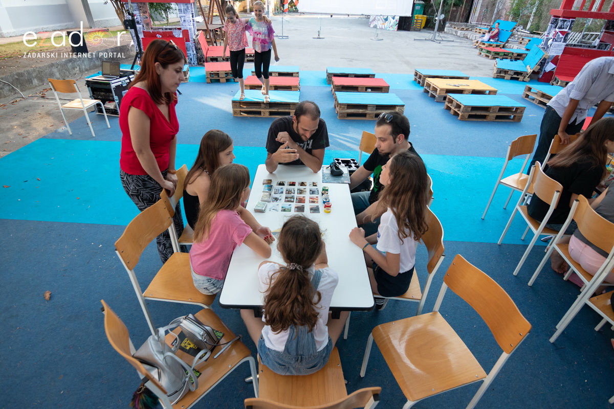 KvartArt 2018: Radionice, društvene i književne igre i Filmski kviz KvartArt 2018: Radionice, društvene i književne igre i Filmski kviz