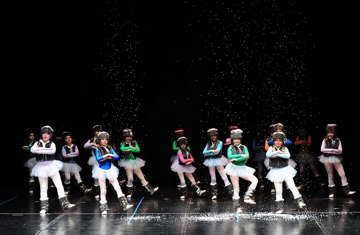 Plesna udruga Gesta: Karnevalski vremeplov, Foto: Zeljko Karavida